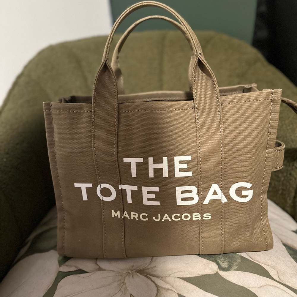 Medium Marc Jacobs Brown Tote Bag